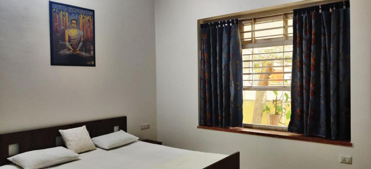 Srinekatan Heritage Villa Homestay 아흐메다바드 외부 사진