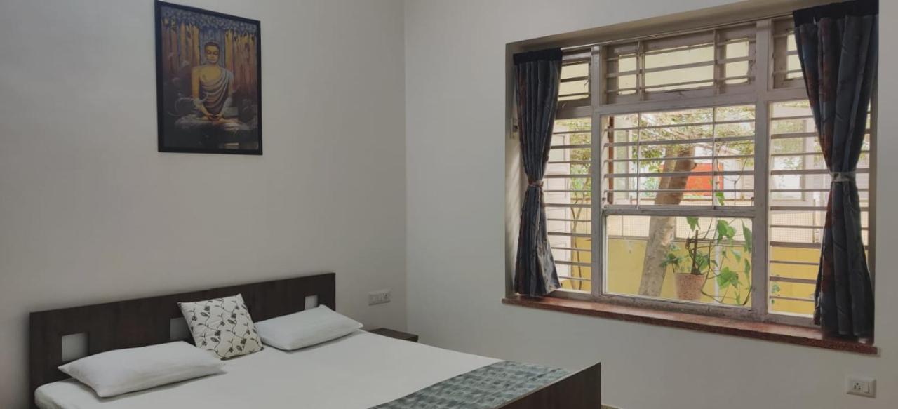 Srinekatan Heritage Villa Homestay 아흐메다바드 외부 사진
