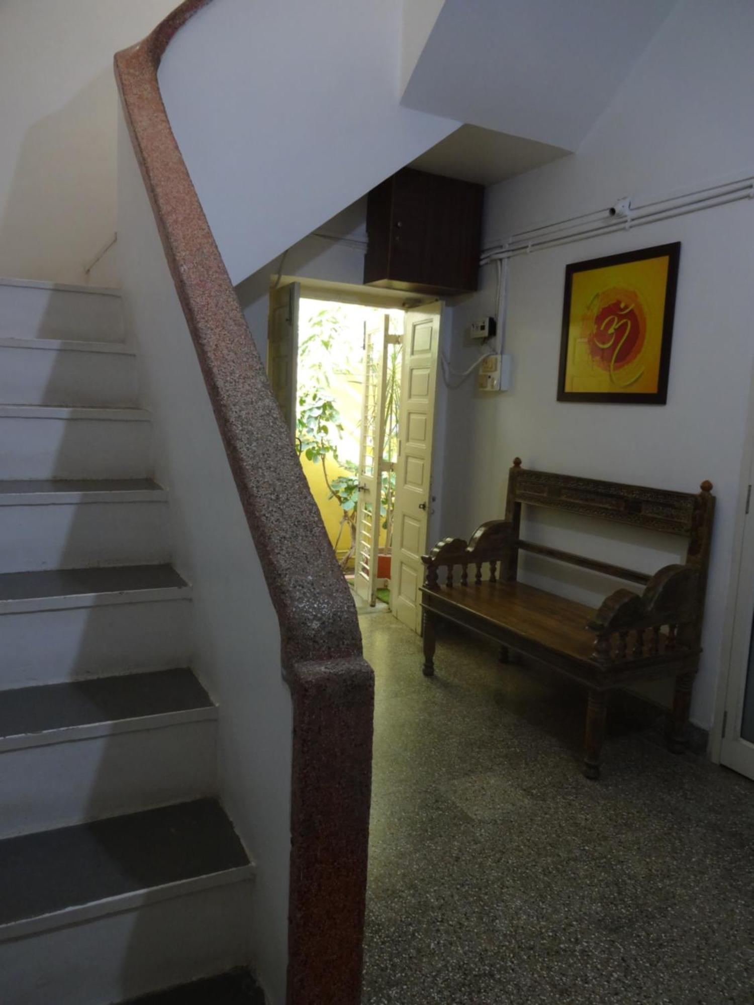 Srinekatan Heritage Villa Homestay 아흐메다바드 외부 사진
