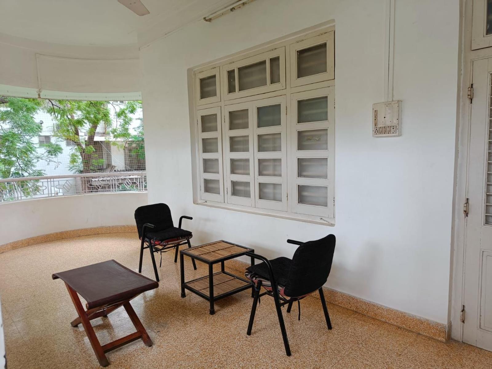Srinekatan Heritage Villa Homestay 아흐메다바드 외부 사진